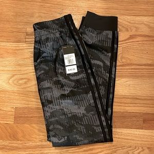 NWT ADIDAS Tricot Jogger Black Camo Boys Medium 10 12 AK0157